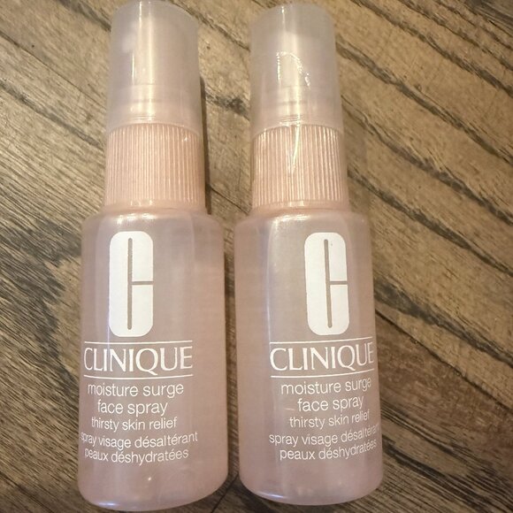 TWO Clinique travel moisture surge face spray. 1 FL OZ / 30 mil each NEW~Sealed - Picture 1 of 3